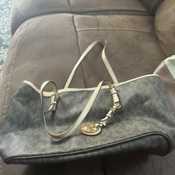 Micheal Kors Bag