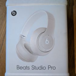 Beats Studio Pro Wireless Headphones New Sealed 