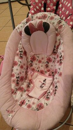Minnie mouse bouncer