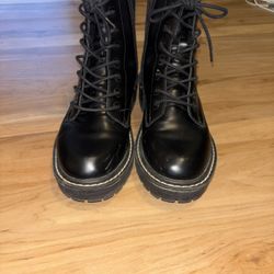 ICHIGO Women’s Fashion Ankle Boots Casual 8-Eye Side Zipper Lace-up Combat Shoes (Black 7)