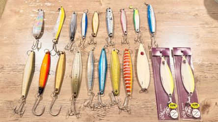 Fishing jigs