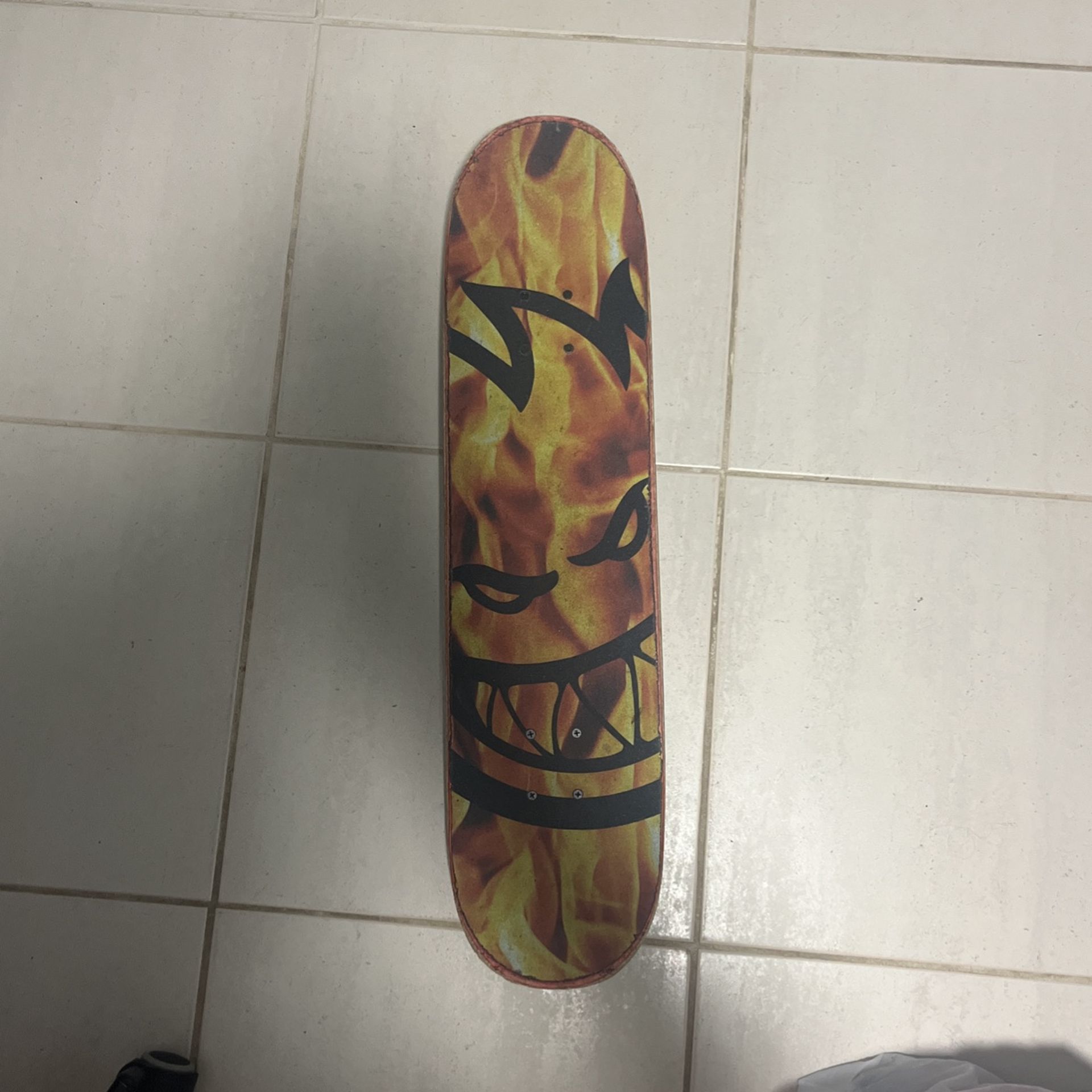 Old skateboard (7.75 inch)