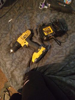 DeWalt Cordless Drill Driver With Battery And Charger