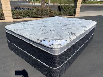 Queen Orthopedic Bamboo Pillow Top Mattress!!