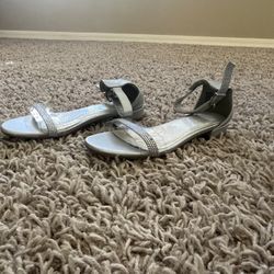 Girls Youth Kenneth Cole Reaction Silver Dress Shoes - Size 3