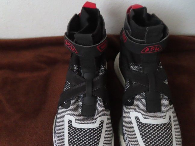 APL SUPERFUTURE Black / White / Red 7.5 APL SUPERFUTURE Black / White / Red 7.5 main image 3