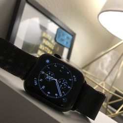 Apple Watch Series 4 