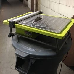 Ryobi Tile  Wet Saw