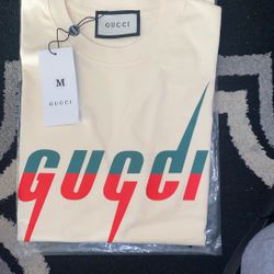 Gucci Size M Logo Tee Shirt