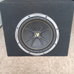 10" SUBWOOFER AND AMP  (1100w Amp) .....$70 FIRM NO LESS DON'T ASK 