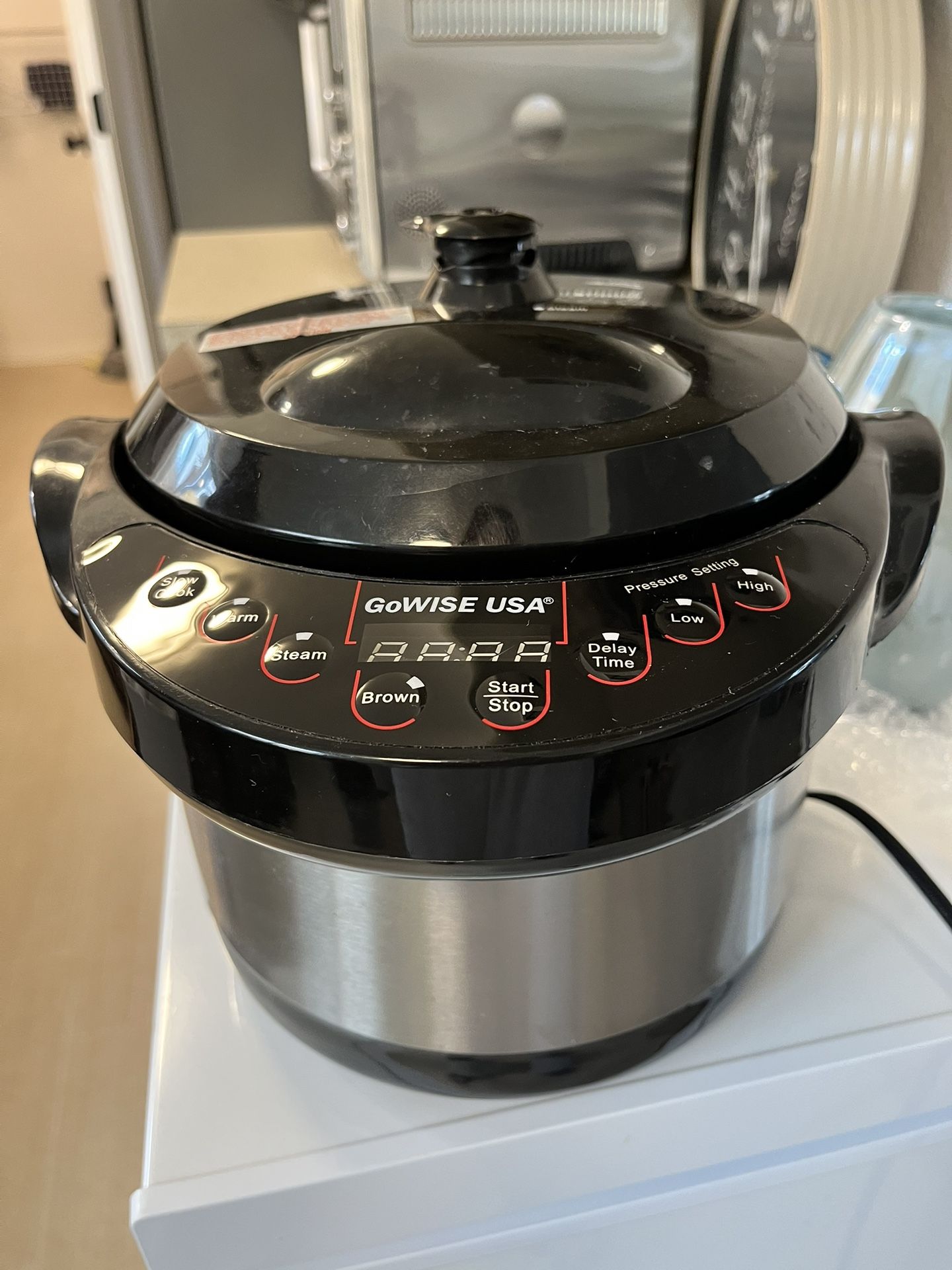 Small Pressure Cooker