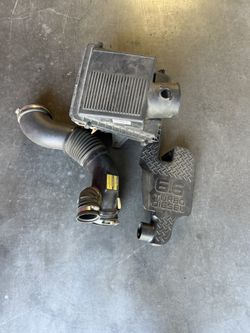 Silverado/sierra Duramax Air Box/cleaner