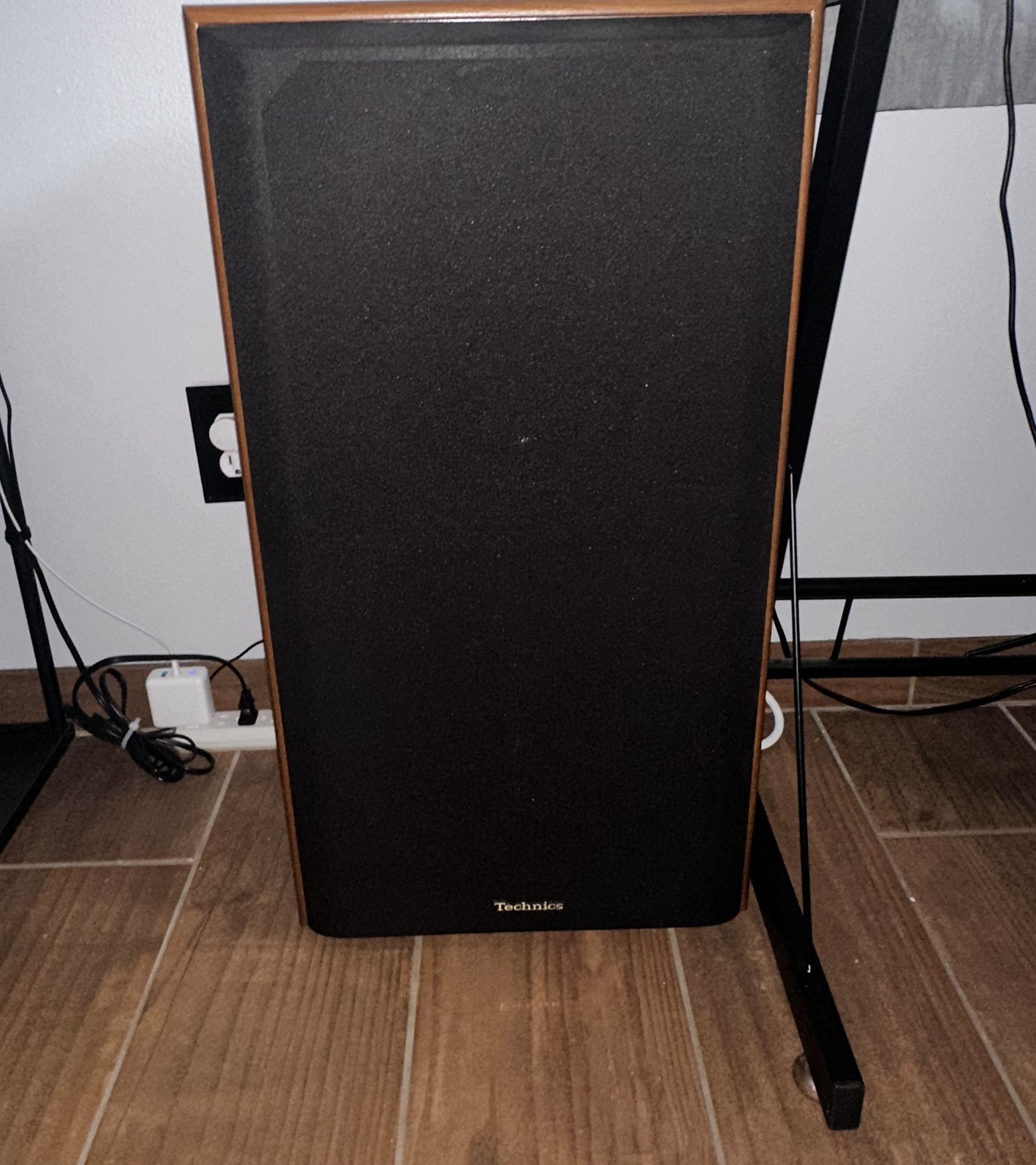 Technics Speakers And Equalizer