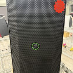 Mackie Speaker 