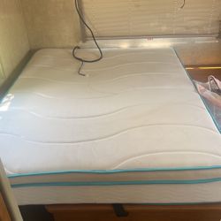 Queen Mattress 