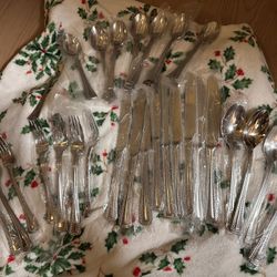 28 pcs New Silverware Set - pick up in Temple city