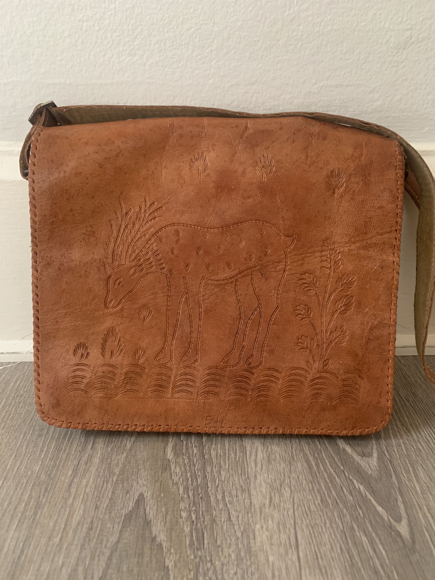Vintage Leather Messenger Bag/Purse