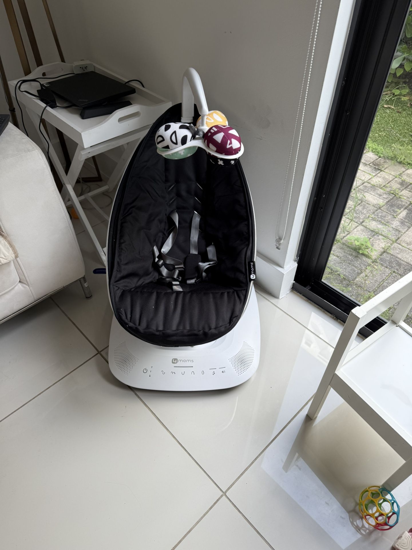 4moms Mamaroo Baby Swing 