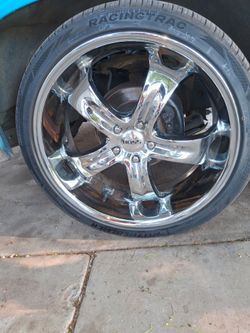 Boss  329 22s rims
