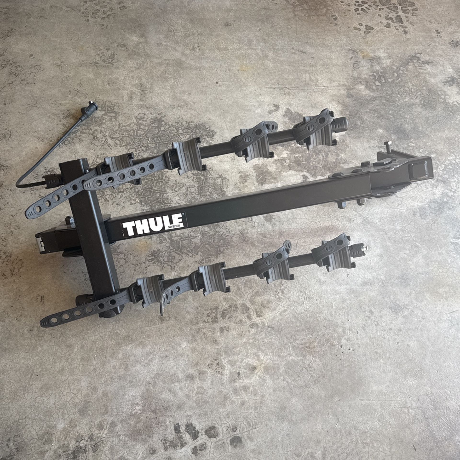 Thule Bike Rack (4 Bike) 