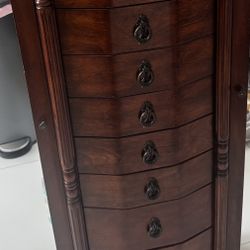 Wood Armor 8 Drawers