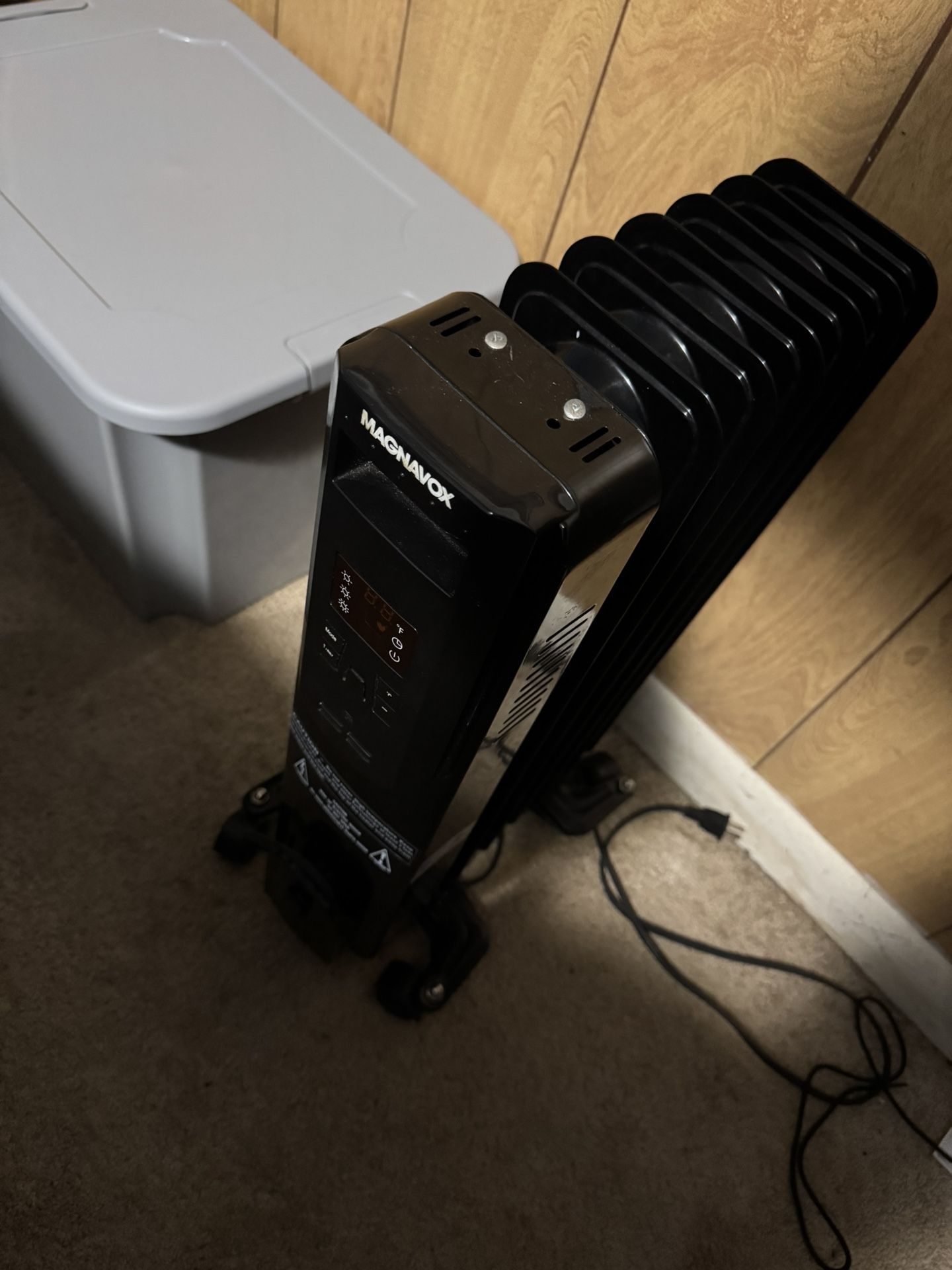 Heater Oil-Filled Radiator Space Heater, Thermostat, Tip-Over & Overheat Protection