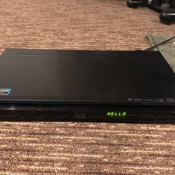 LG DVD 3D BluRay Player w HDMI