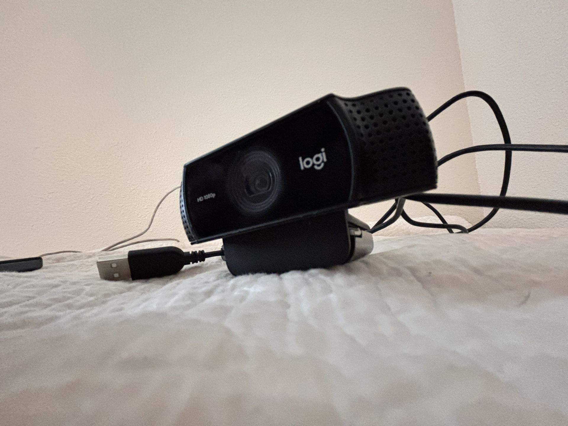 Logitech 1080p Pro Stream Webcam - Black 