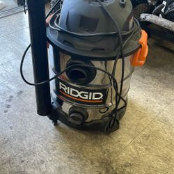 RIDGID 10 Gallon 6.0 Peak HP Stainless Steel Wet Dry Shop Vacuum