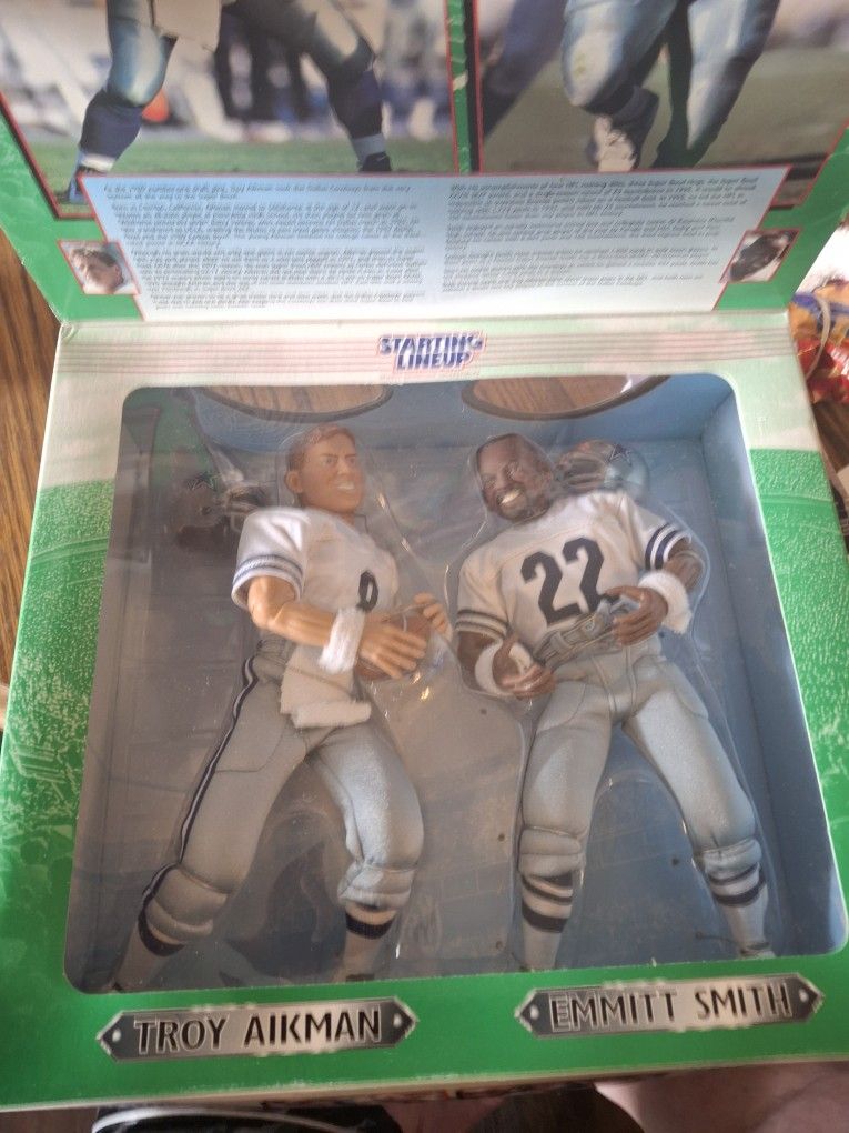 Dallas Cowboys Troy Aikman And Emmitt Smith  12 Inch Starting Lineup