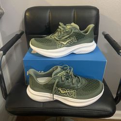 Hoka Mach 6/ Size 10.5D Men’s $95