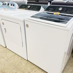 Whirlpool Top Load Washer And Dryer Set 