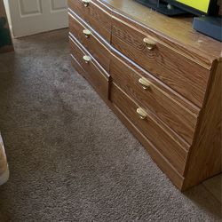 Dresser six drawers