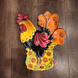 18"×14" Rooster Colorful Unique design Dish, good condition, hand  wash only
