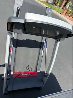 Treadmill $100