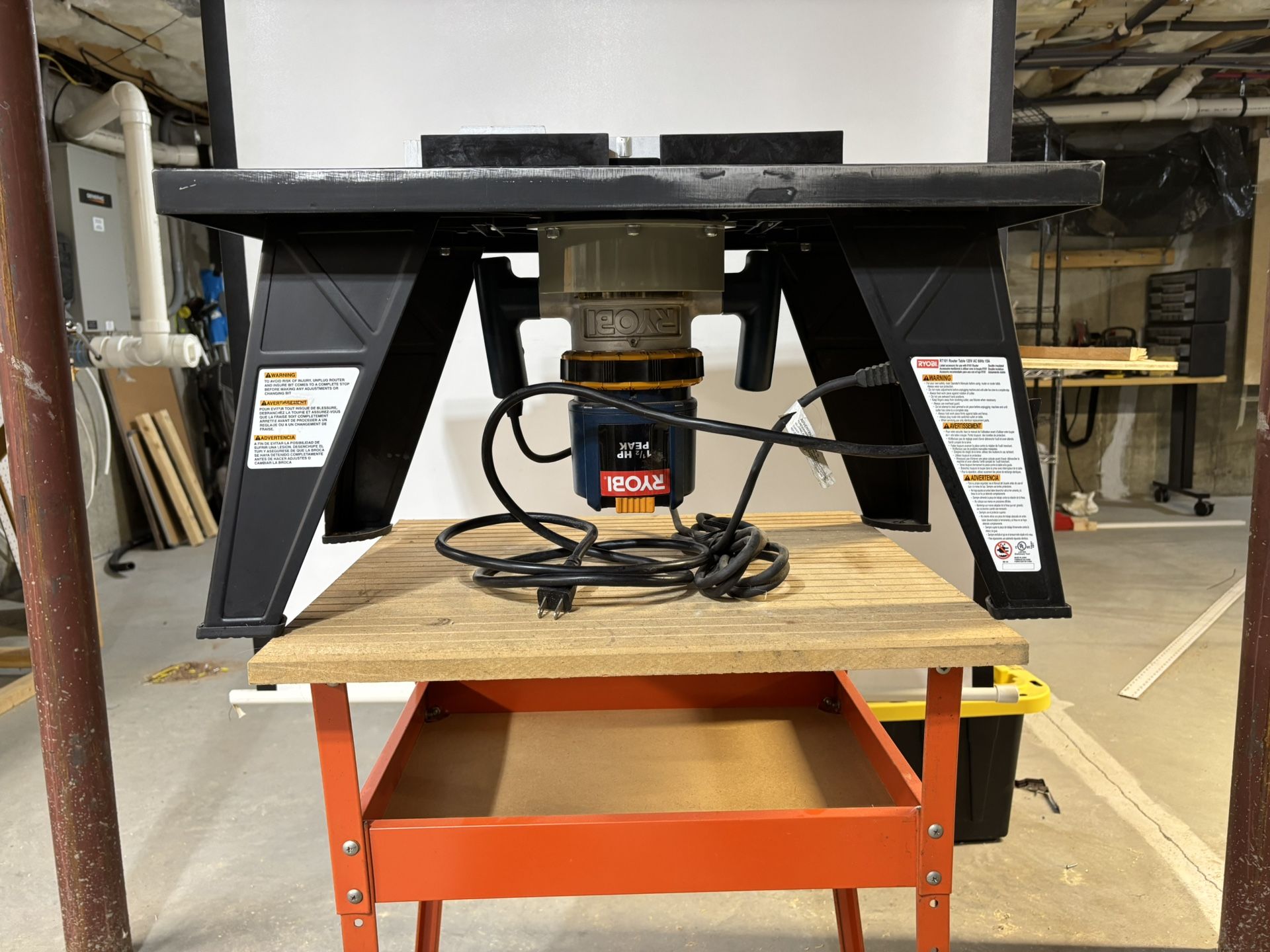 Ryobi router table and router