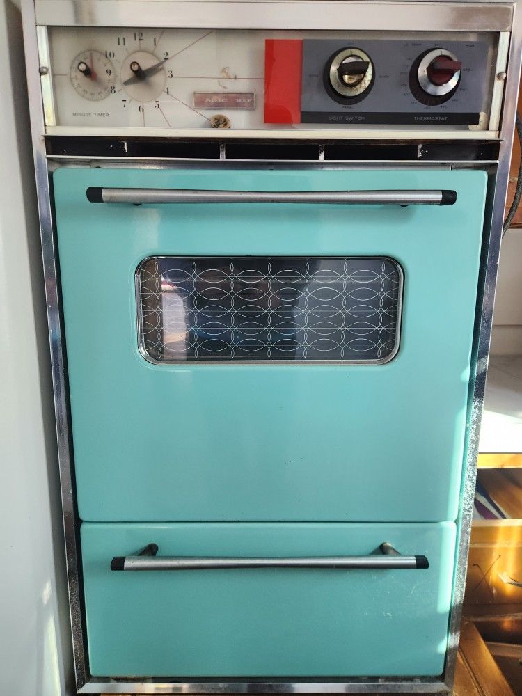 MAGIC CHEF GS1326-4W