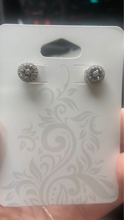 Sterling silver 925 with 1/10 diamonds small $30