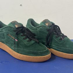 Size 11 - Reebok Club C 85 Dark Green Gum