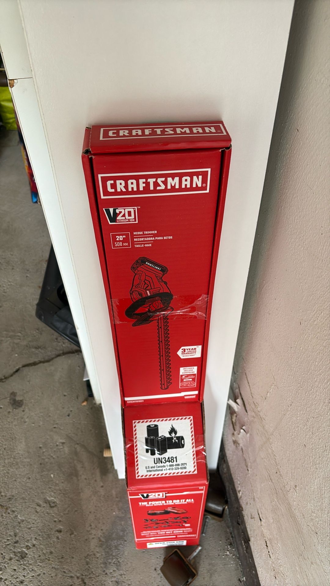 Brand New Hedge Trimmer In Original Box Battery Incuded