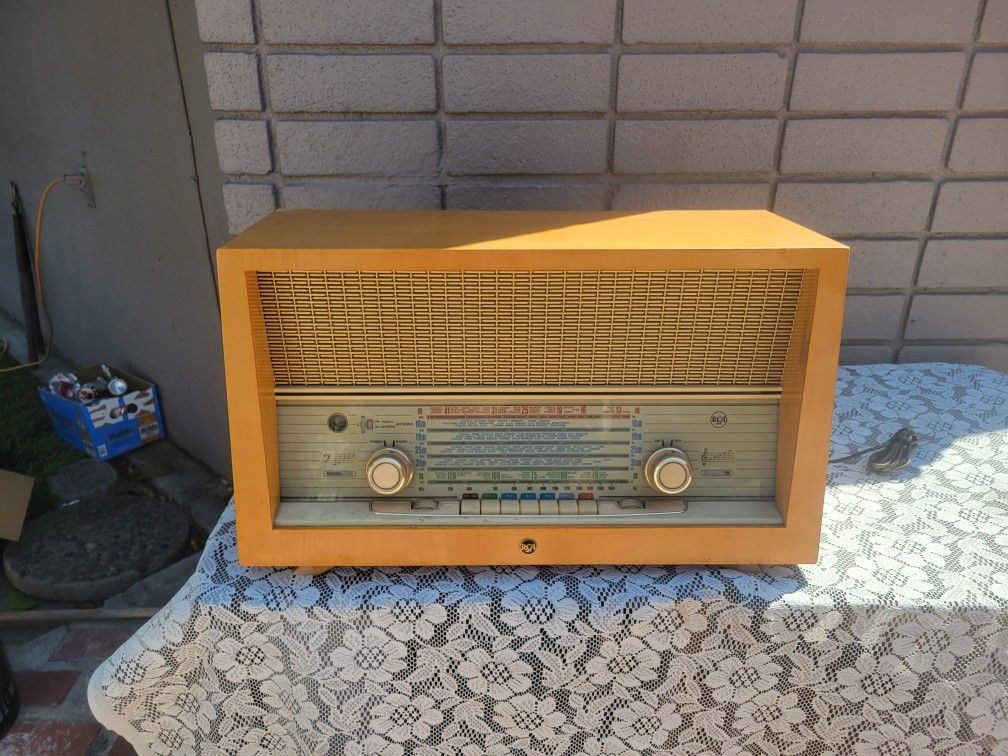 Rca Antique Radio Different Languages