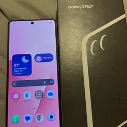 Samsung Z Flip7 256GB Coral Red Clean Imei Unlocked 