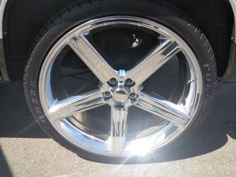 26in IROC 90% thread in new condition