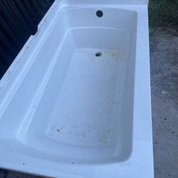 Bathtub 