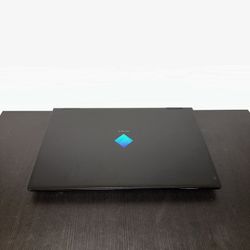 Hp Omen 15t-ek000 i7-10th Gen, 32GB RAM, 256 SSD RGB Keyboard 