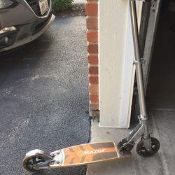 Razor Wooden Board Cruiser Scooter