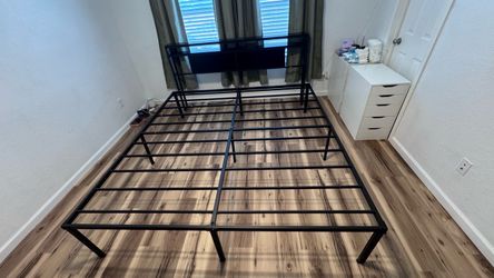 Black Metal Platform Bed Frame