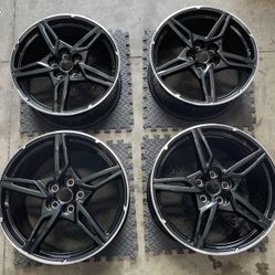 C8 Corvette 2020 OEM Rims Carbon flash