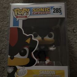 Shadow the hedgehog Funko pop