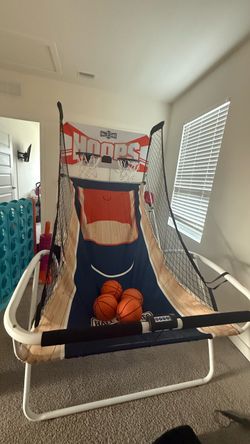 Hall of Games Hoops Indoor Basketball Arcade Game